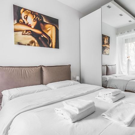 Milano Vetra-Parco Delle Basiliche 2 Pax- Wifi- Banfi 아파트 외부 사진